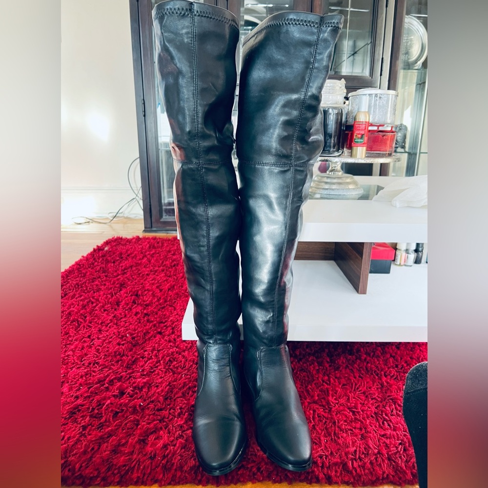 Parallele Paris Made in France 
Womans Thigh High Black